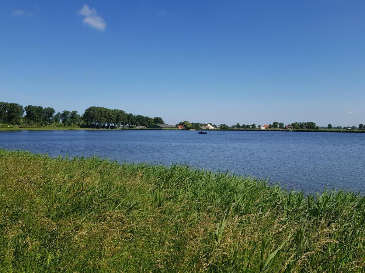 Luxe Vakantiebungalow Met Omheinde Tuin Voor Hond En Kinderen Dirkshorn Exterior photo